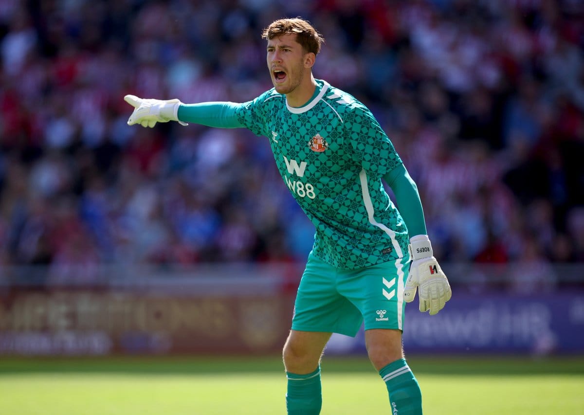 Robin Roefs Reflects on Dream Week: International Call-Up and Stellar Sunderland Start