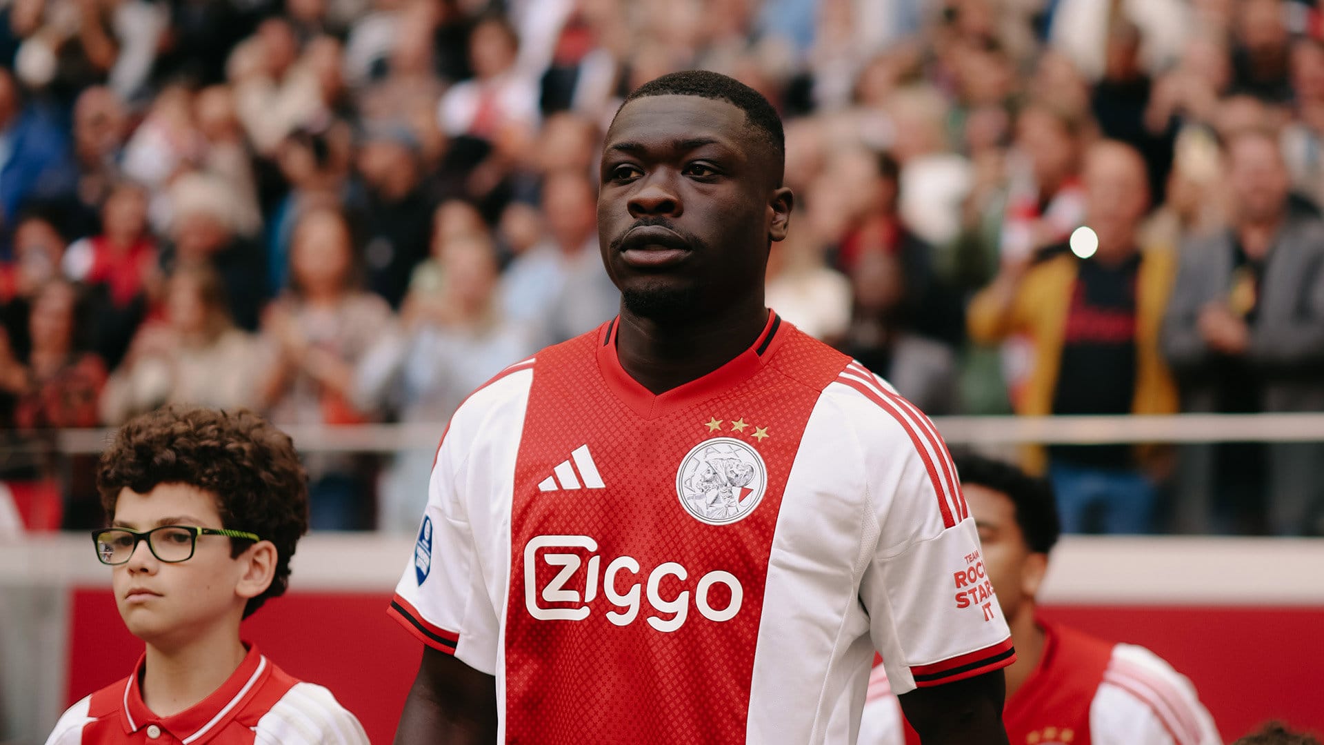 Brian Brobbey Embraces Premier League Challenge with Sunderland
