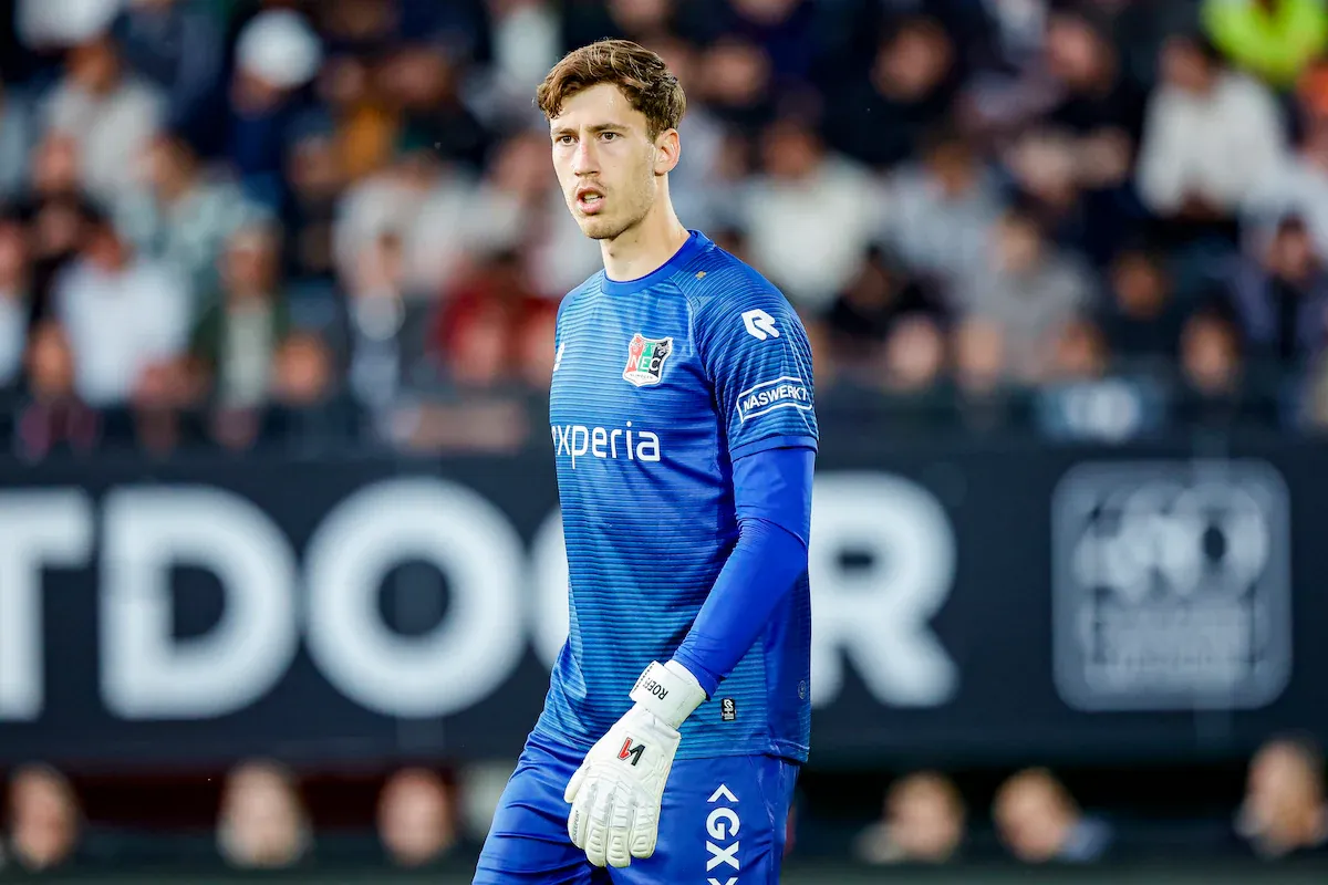 Sunderland’s New No.1 Roefs Reflects on Dream Move: “It Hasn’t Quite Sunk In Yet”