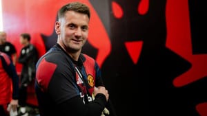 Tom Heaton Signs One-Year Contract Extension with Manchester United