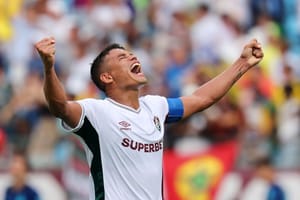 Thiago Silva’s Tactical Plea: Urging a Shift in Fluminense’s Clash Against Inter Milan at the FIFA Club World Cup