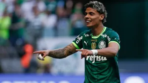 Manchester United Eye Move for Palmeiras Star Richard Rios