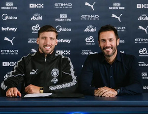 Rubén Dias signs contract extension with Manchester City