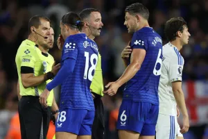 New season, same referee and VAR controversy