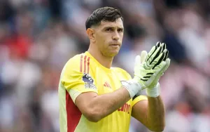 Summary of Emiliano Martinez's Transfer Saga at Aston Villa