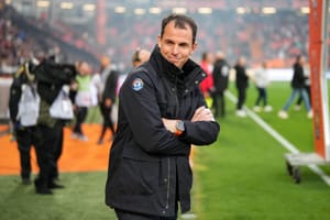 Regis Le Bris Reaffirms Sunderland’s Long-Term Vision for Chris Rigg