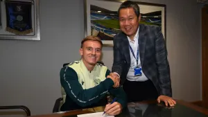 Isaak Davies Seals 4-Year Contract Extension