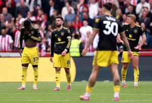 Igor Thiago scores a brace as Brentford cruise past Manchester United